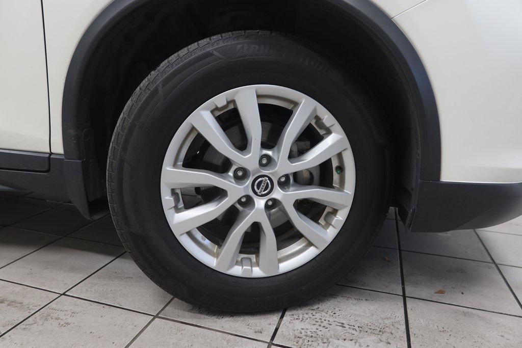 used 2019 Nissan Rogue car, priced at $19,220