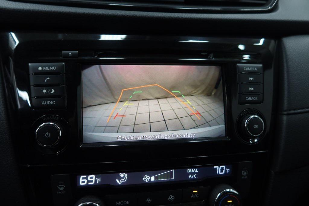 used 2019 Nissan Rogue car, priced at $19,220
