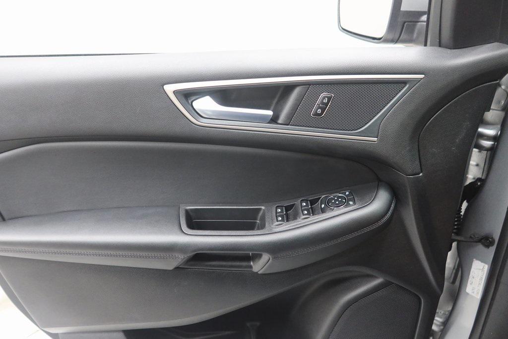 used 2024 Ford Edge car, priced at $26,617