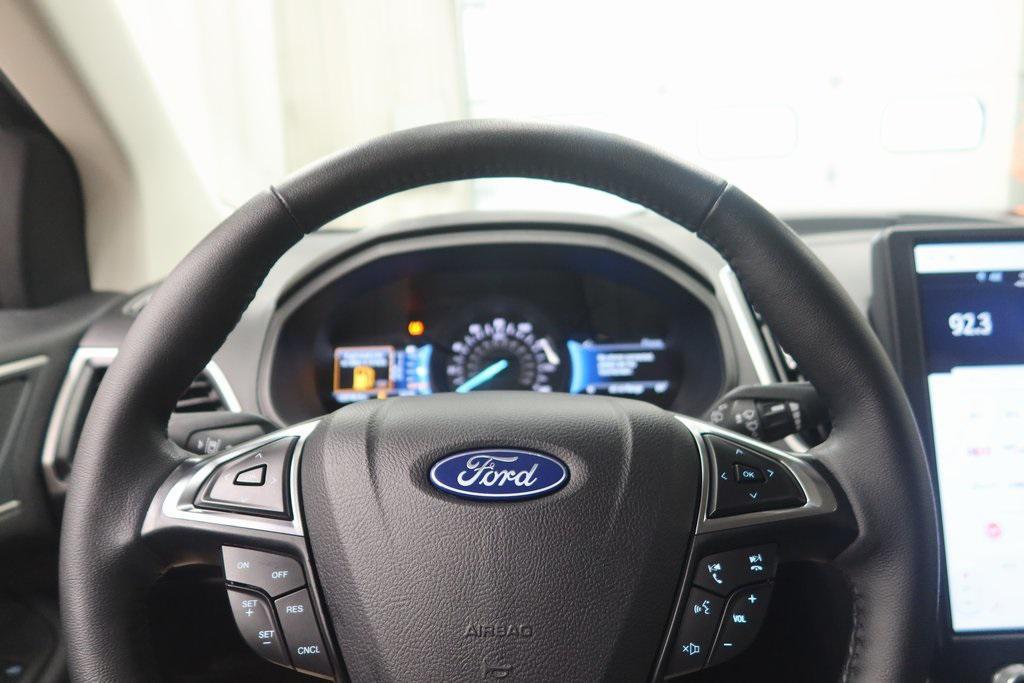 used 2024 Ford Edge car, priced at $26,617