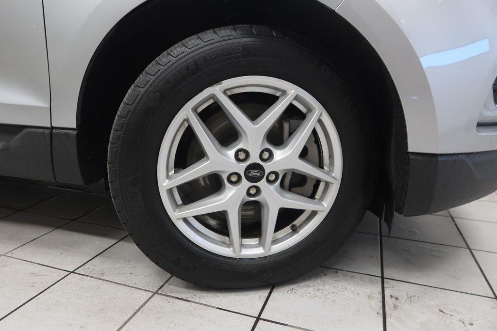 used 2024 Ford Edge car, priced at $26,617