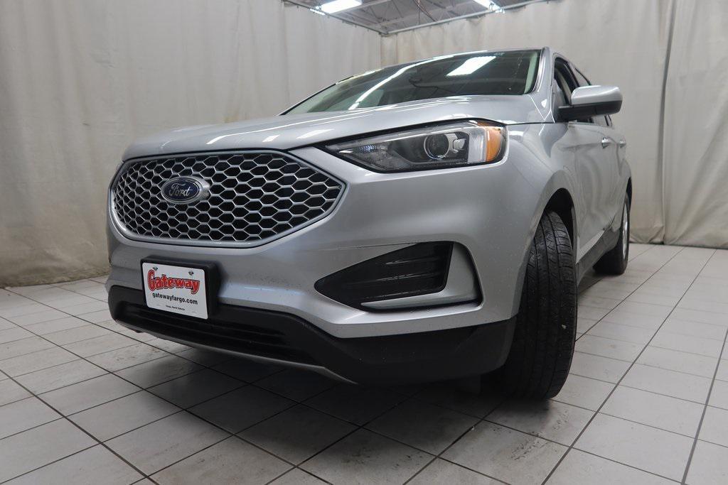 used 2024 Ford Edge car, priced at $26,617