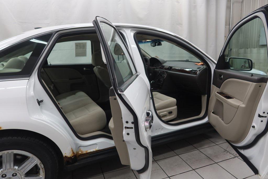 used 2008 Ford Taurus car, priced at $4,395