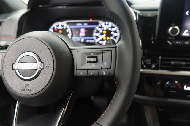 new 2025 Nissan Pathfinder car, priced at $46,595