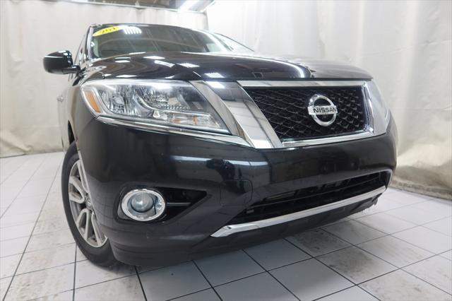 used 2015 Nissan Pathfinder car, priced at $13,789