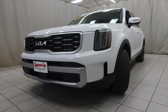 used 2023 Kia Telluride car, priced at $33,330