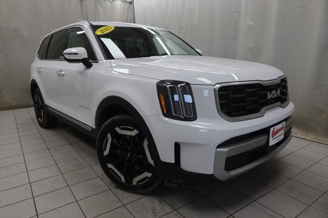 used 2023 Kia Telluride car, priced at $33,330