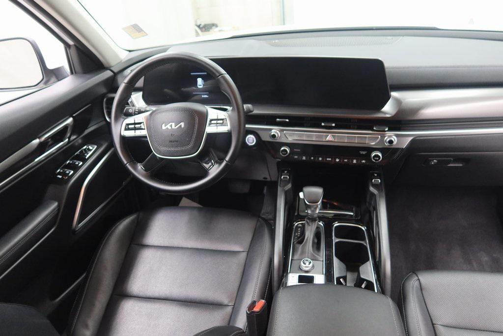 used 2023 Kia Telluride car, priced at $32,610
