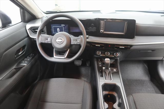 new 2025 Nissan Kicks car, priced at $23,975