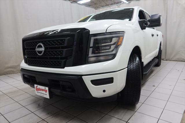 used 2023 Nissan Titan car, priced at $40,342