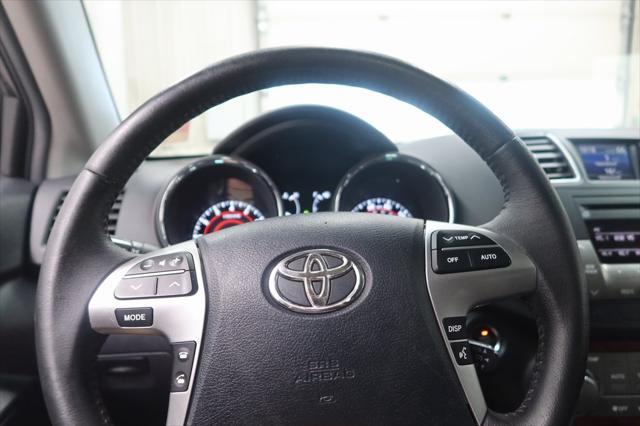 used 2012 Toyota Highlander car, priced at $10,519