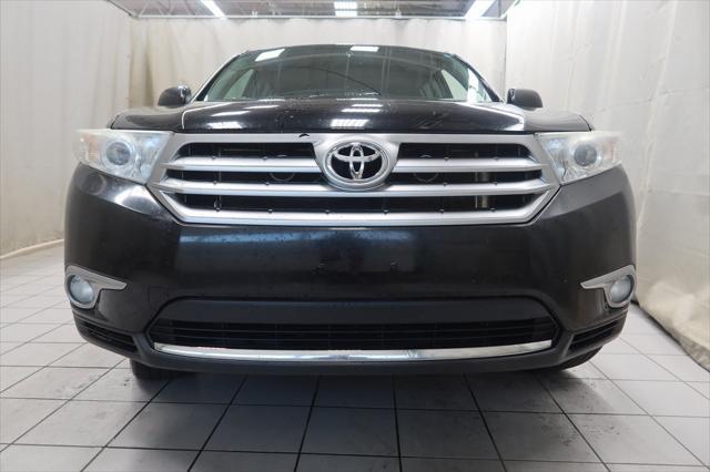 used 2012 Toyota Highlander car, priced at $10,519