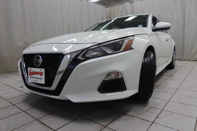 used 2019 Nissan Altima car, priced at $15,500