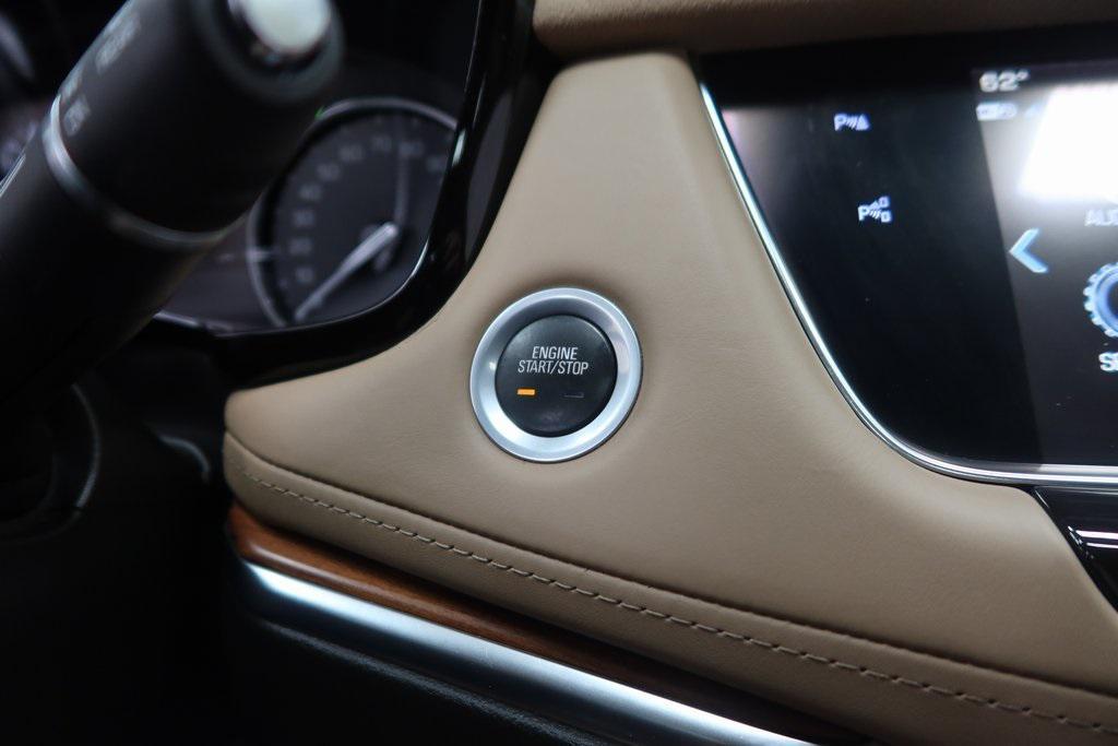 used 2019 Cadillac XT5 car, priced at $26,060
