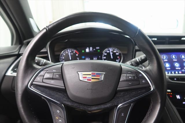 used 2021 Cadillac XT5 car, priced at $33,426