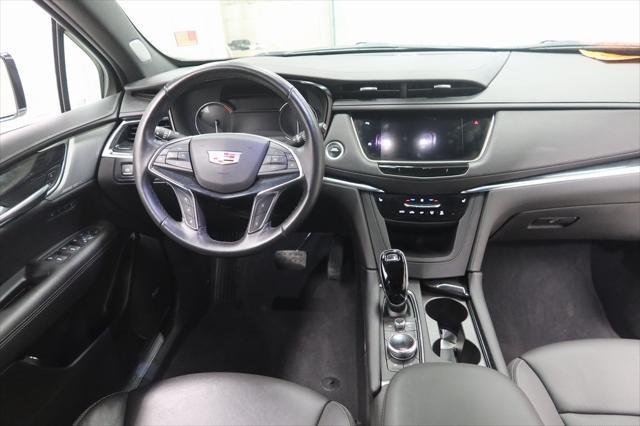 used 2021 Cadillac XT5 car, priced at $33,426