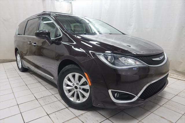 used 2017 Chrysler Pacifica car, priced at $12,372