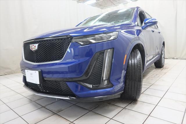 used 2024 Cadillac XT6 car, priced at $50,434