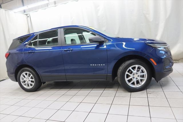 used 2022 Chevrolet Equinox car, priced at $19,202