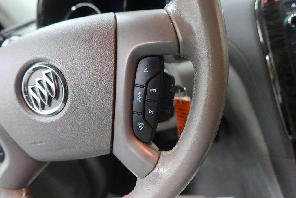 used 2013 Buick Enclave car, priced at $7,000