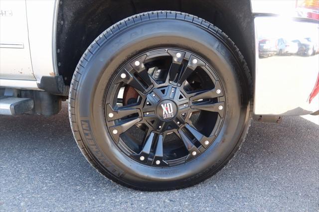 used 2015 Chevrolet Silverado 2500 car, priced at $23,960