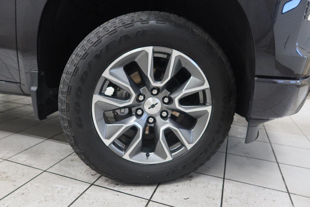 used 2022 Chevrolet Silverado 1500 car, priced at $45,545