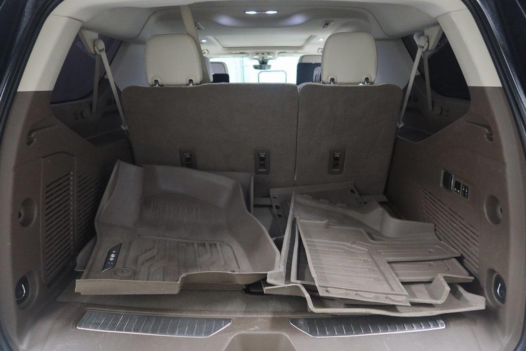 used 2021 GMC Yukon XL car, priced at $43,328