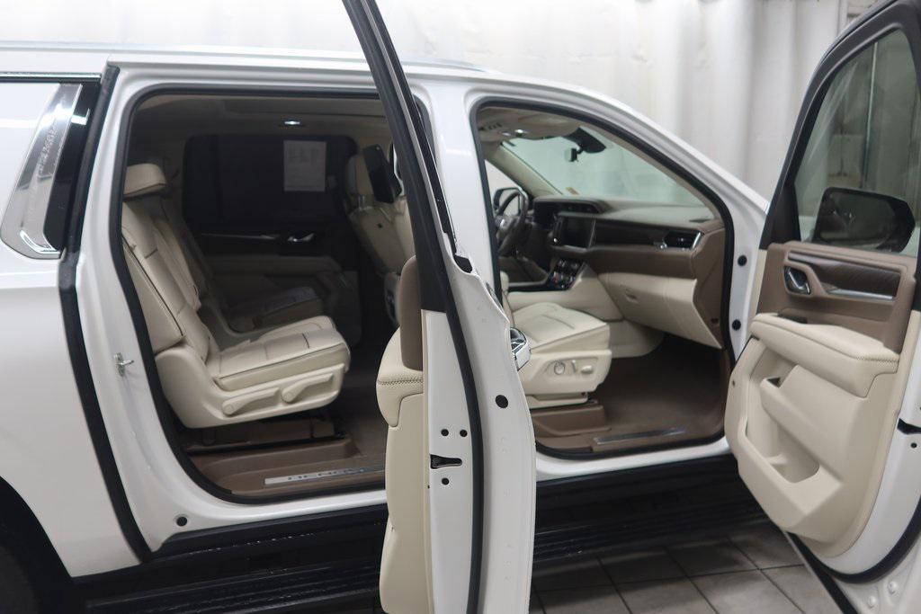 used 2021 GMC Yukon XL car, priced at $43,328