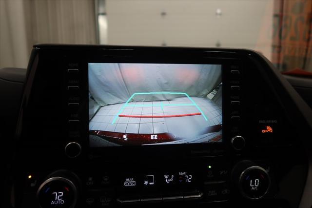used 2021 Toyota Highlander Hybrid car, priced at $35,228