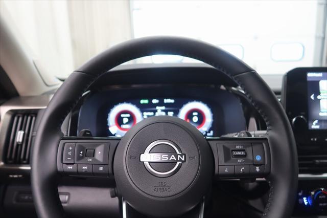 new 2025 Nissan Pathfinder car, priced at $54,205