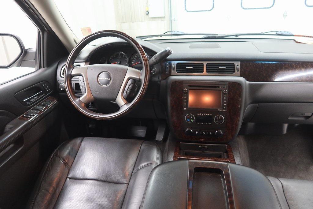 used 2012 GMC Yukon car, priced at $11,200