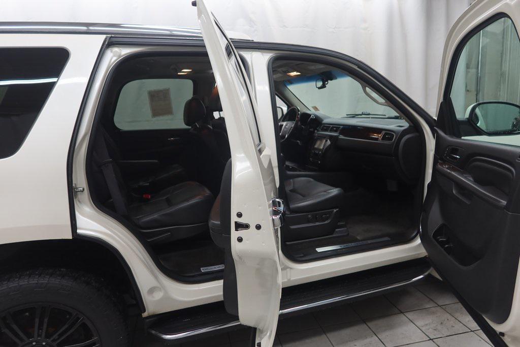 used 2012 GMC Yukon car, priced at $11,200
