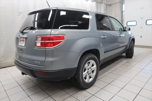 used 2007 Saturn Outlook car, priced at $3,998