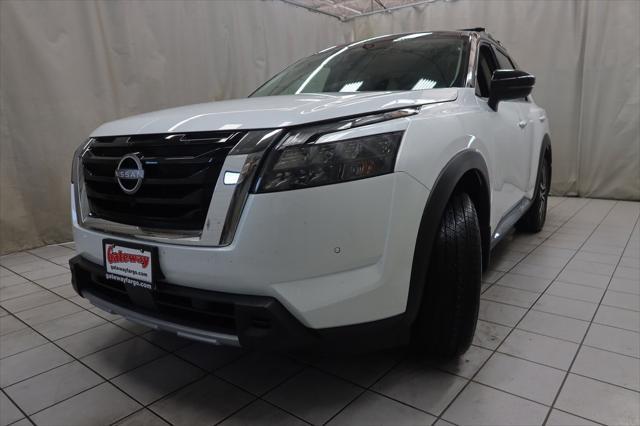 new 2025 Nissan Pathfinder car, priced at $55,035