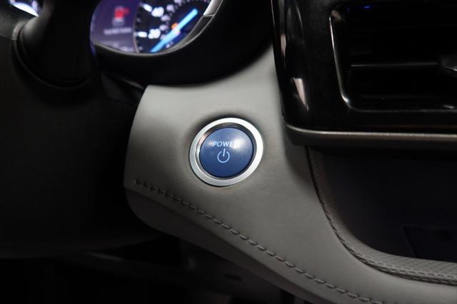 used 2021 Toyota Highlander Hybrid car, priced at $34,960
