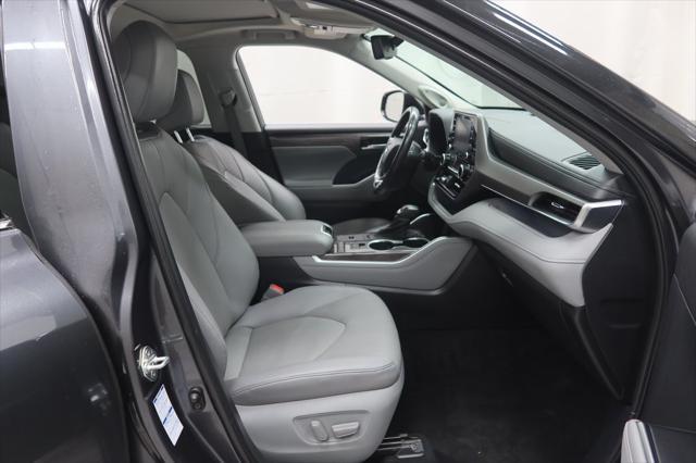 used 2021 Toyota Highlander Hybrid car, priced at $34,960