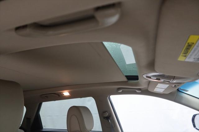 used 2018 Hyundai Santa Fe car, priced at $20,562