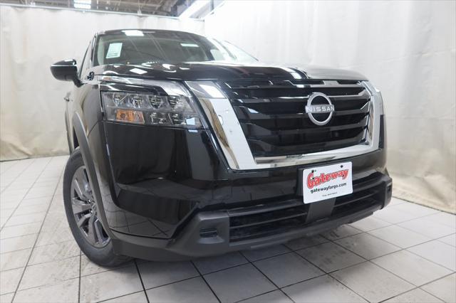 new 2025 Nissan Pathfinder car, priced at $40,510