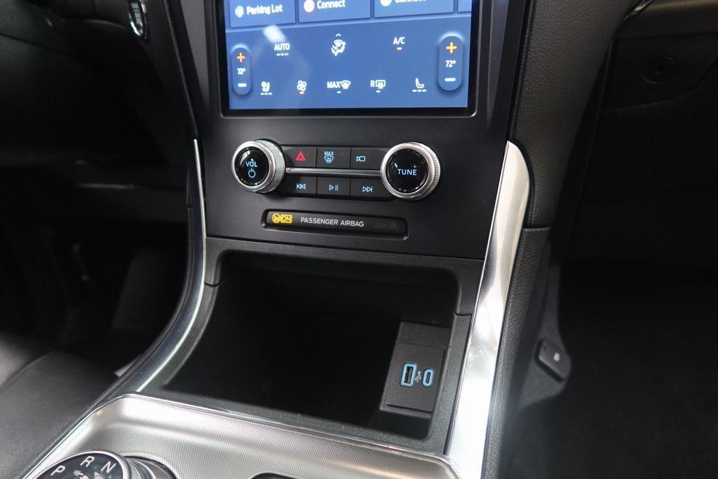used 2022 Ford Edge car, priced at $27,995