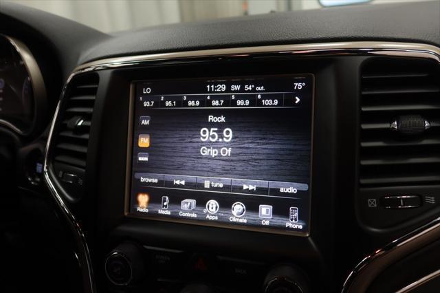 used 2017 Jeep Grand Cherokee car, priced at $13,548