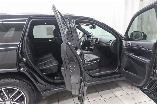 used 2017 Jeep Grand Cherokee car, priced at $13,548