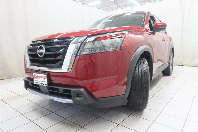new 2025 Nissan Pathfinder car, priced at $48,920
