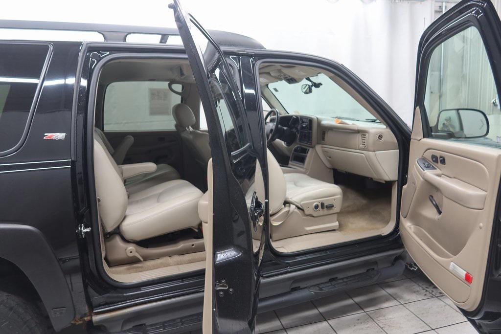 used 2006 Chevrolet Suburban car, priced at $5,992