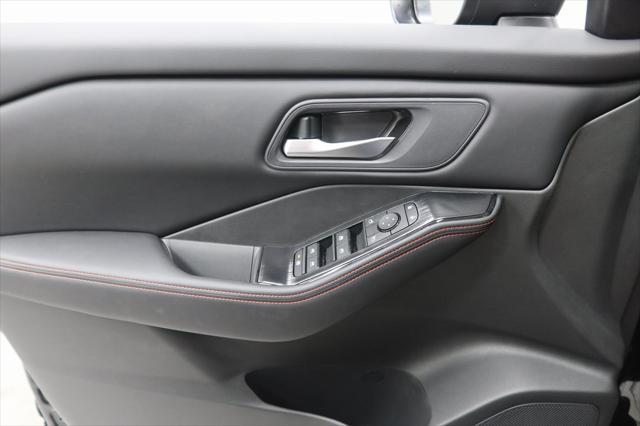 new 2025 Nissan Rogue car, priced at $35,600