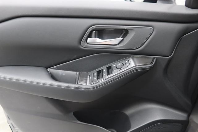 new 2025 Nissan Rogue car, priced at $33,385