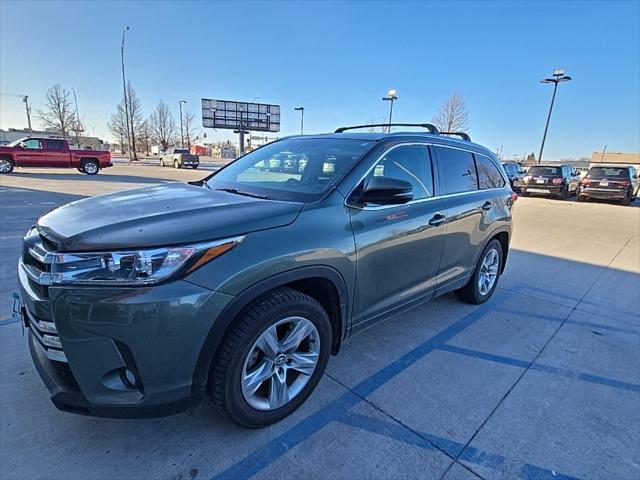 used 2017 Toyota Highlander car, priced at $23,960