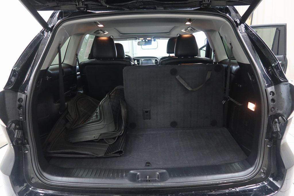 used 2016 Toyota Highlander car, priced at $20,500