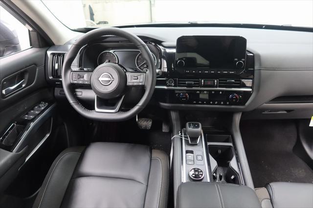 new 2024 Nissan Pathfinder car, priced at $45,292