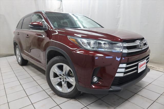 used 2019 Toyota Highlander car, priced at $30,623