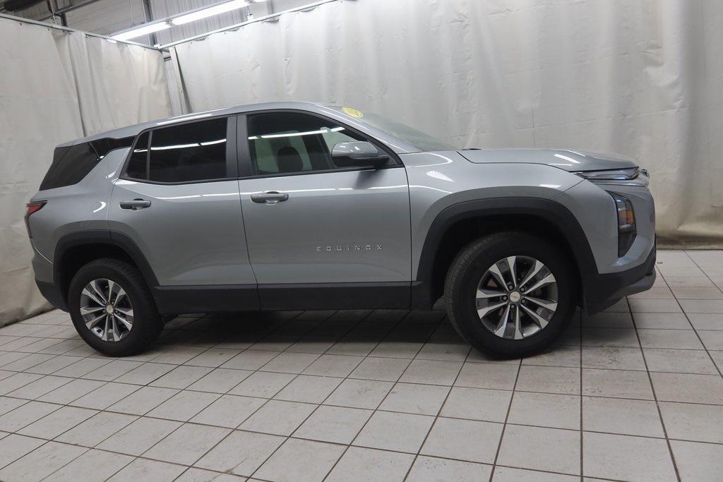 used 2025 Chevrolet Equinox car, priced at $29,000
